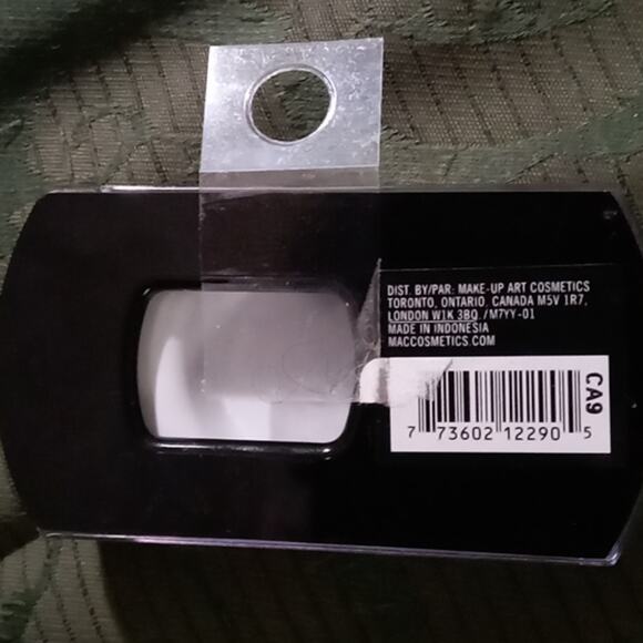 Mac False Eyelashes #CA9 Black Makeup Eye Cosplay Dress Up Date Night NEW Photo - Picture 2 of 4